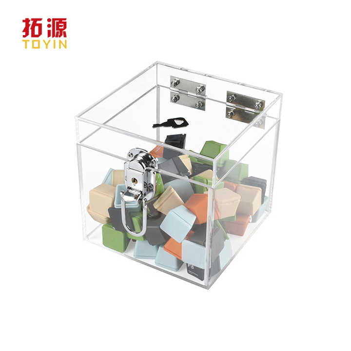 acrylic box with lid