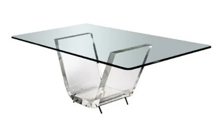 Les tables basses en acrylique apportent une touche de légèreté et d'aération à votre intérieur.