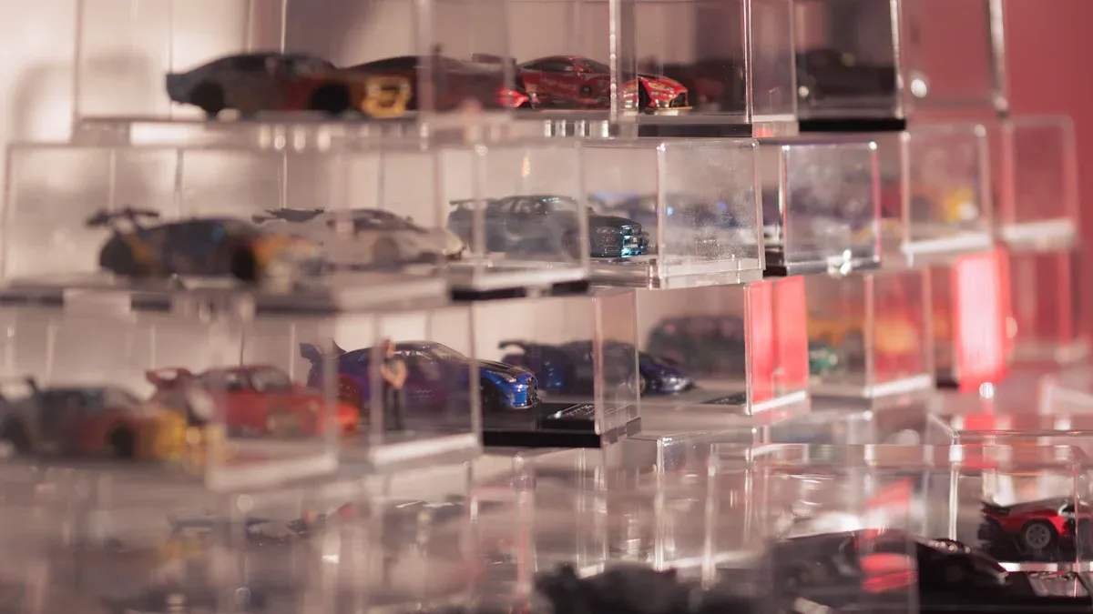 Non usare mai più il vetro quando l'acrilico è più brillante del vetro