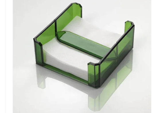 Comment personnaliser votre porte-serviettes en acrylique avec des monogrammes