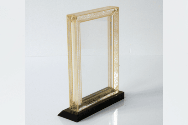 Pourquoi choisir un cadre photo magnétique en acrylique ?