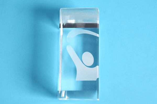 3 raisons pour lesquelles un trophée en acrylique est le meilleur choix en 2026