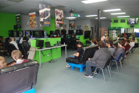 如何处理儿童沉迷于电子游戏的问题？