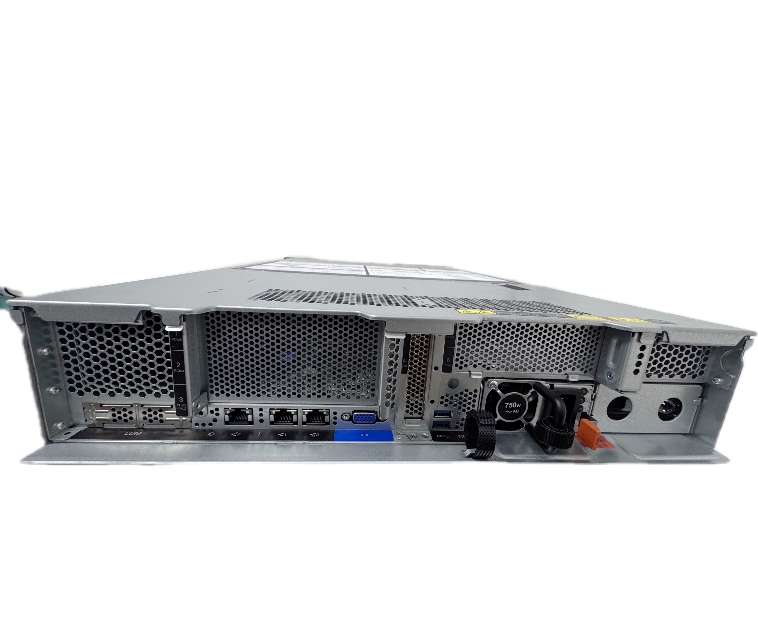 Леново ThinkServer SR588