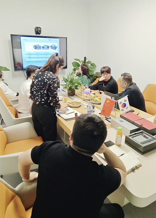 Korean cooperative clients