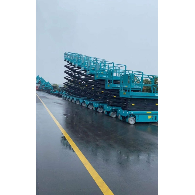 Mobile Lift Of Vertical Lifting Work Platform
