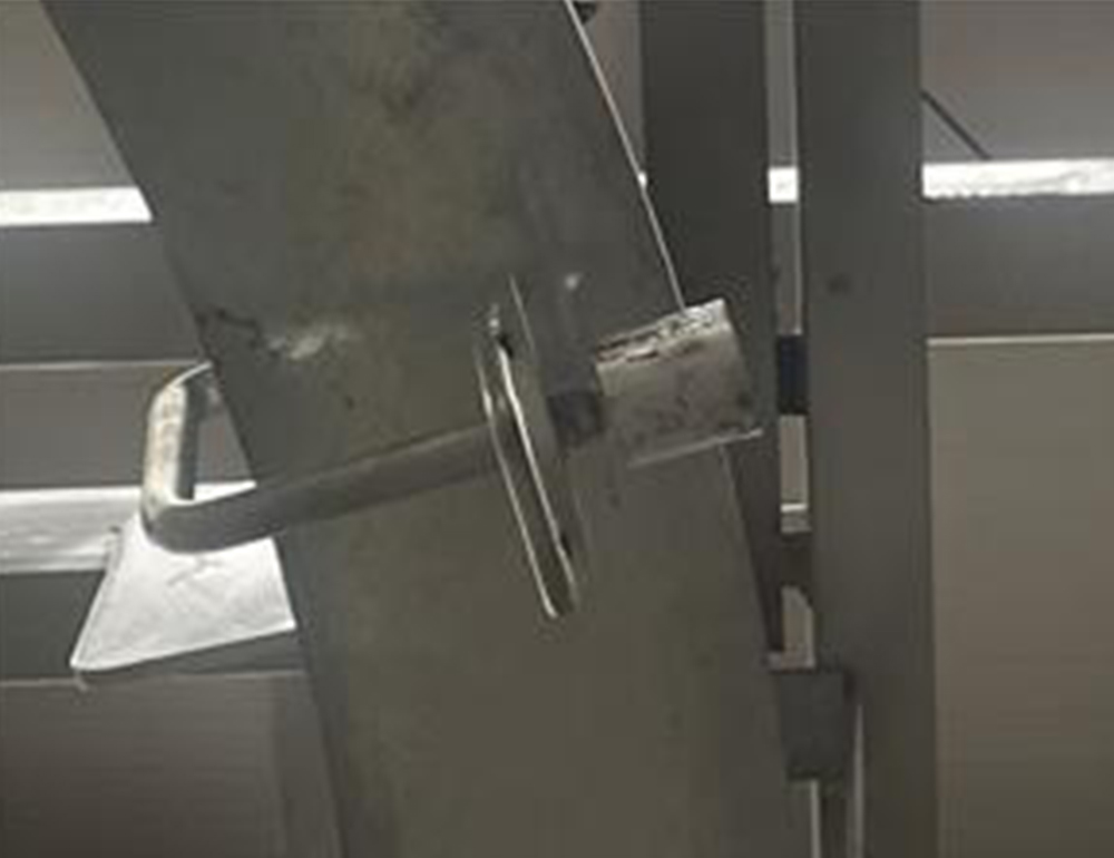 Agricultural spaying line