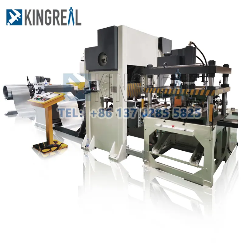 Línea de producción totalmente automática de baldosas metálicas cuadradas de 60 x 60 cm para techo