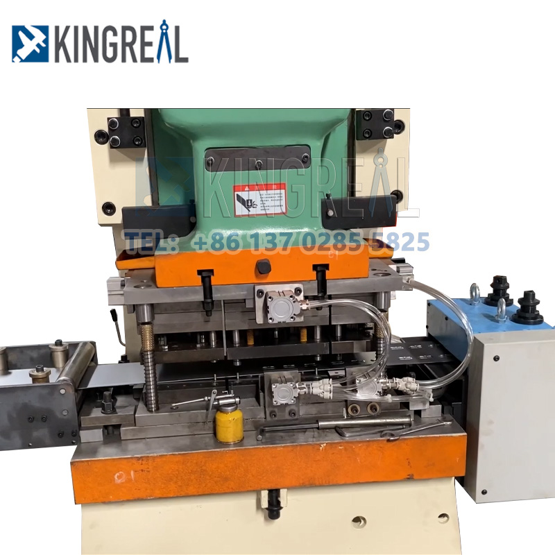 shelf upright rack machine