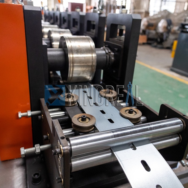 pv bracket roll forming machine