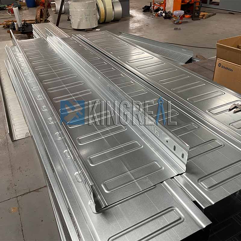 cable tray roll forming machine