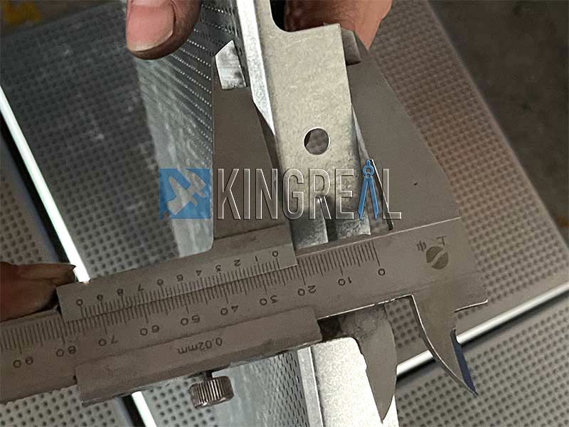 aluminum ceiling tiles machine