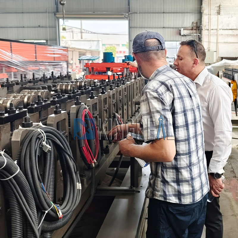 cable tray machine