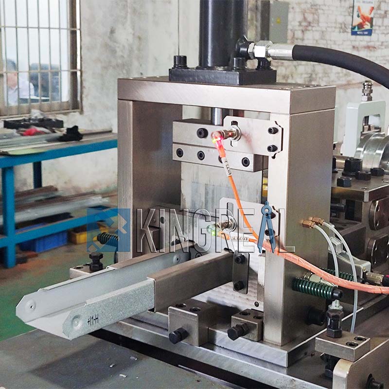 light gauge steel framing machine