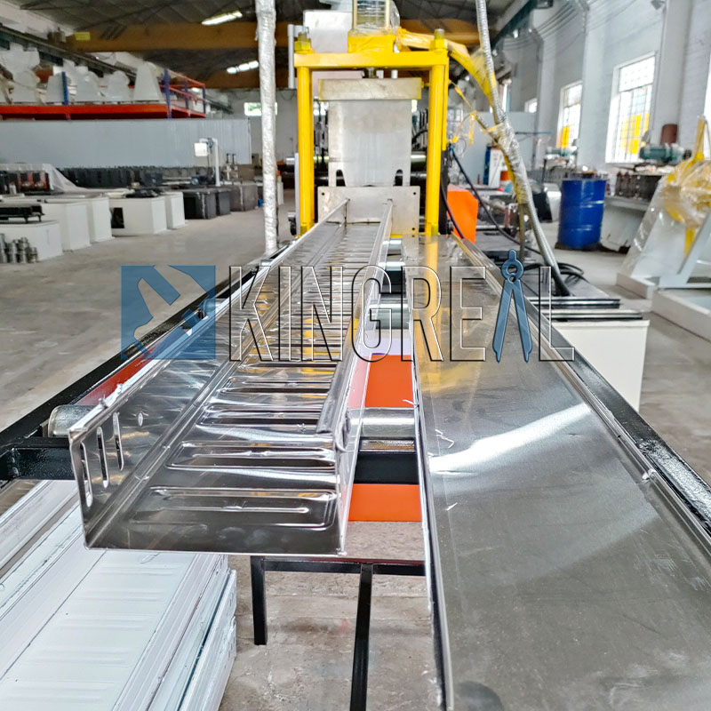 cable tray machine
