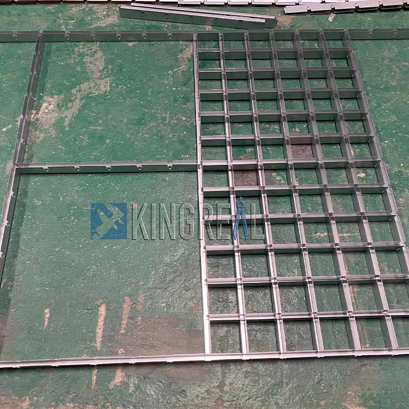 metal grille ceiling machine