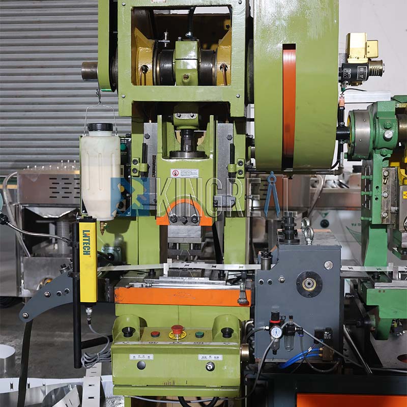 open cell ceiling machine