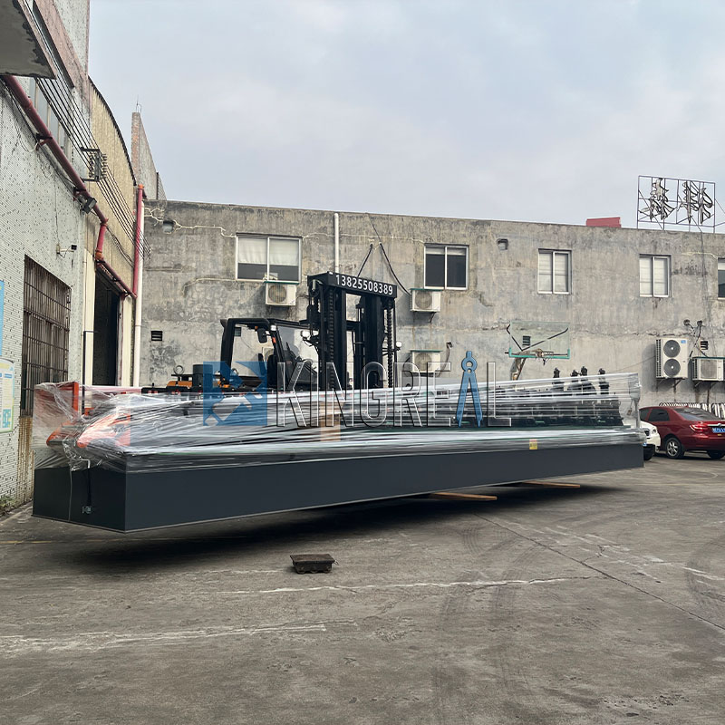 Baffle Ceiling Machine