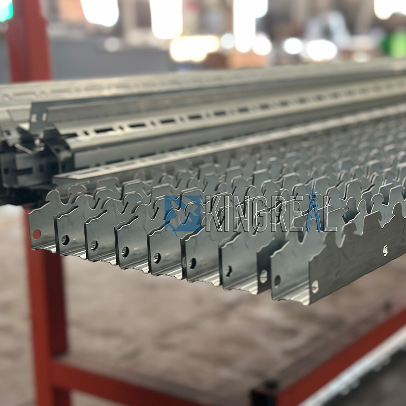 ceiling carrier machine