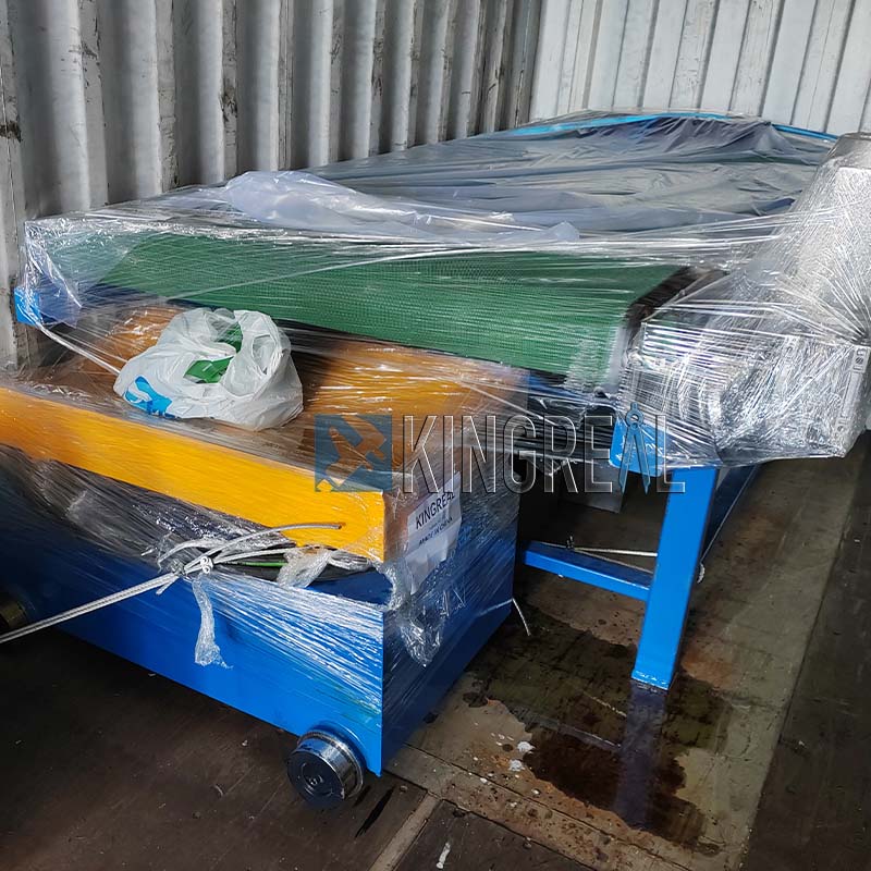 roof panel making machine