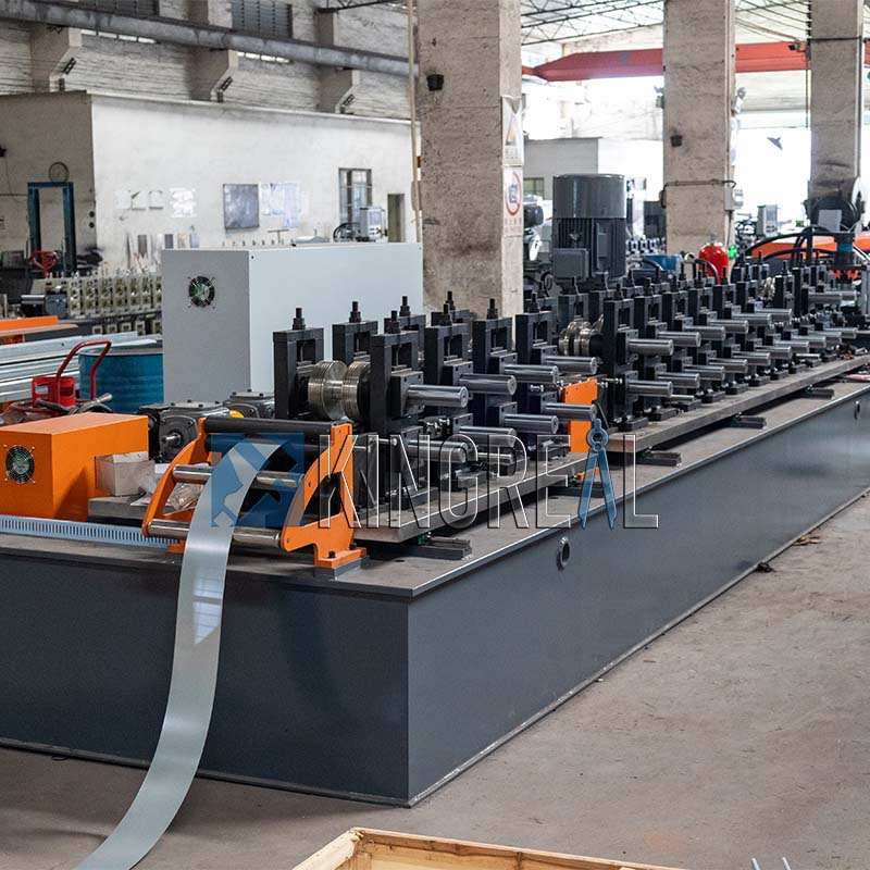 roll forming machine