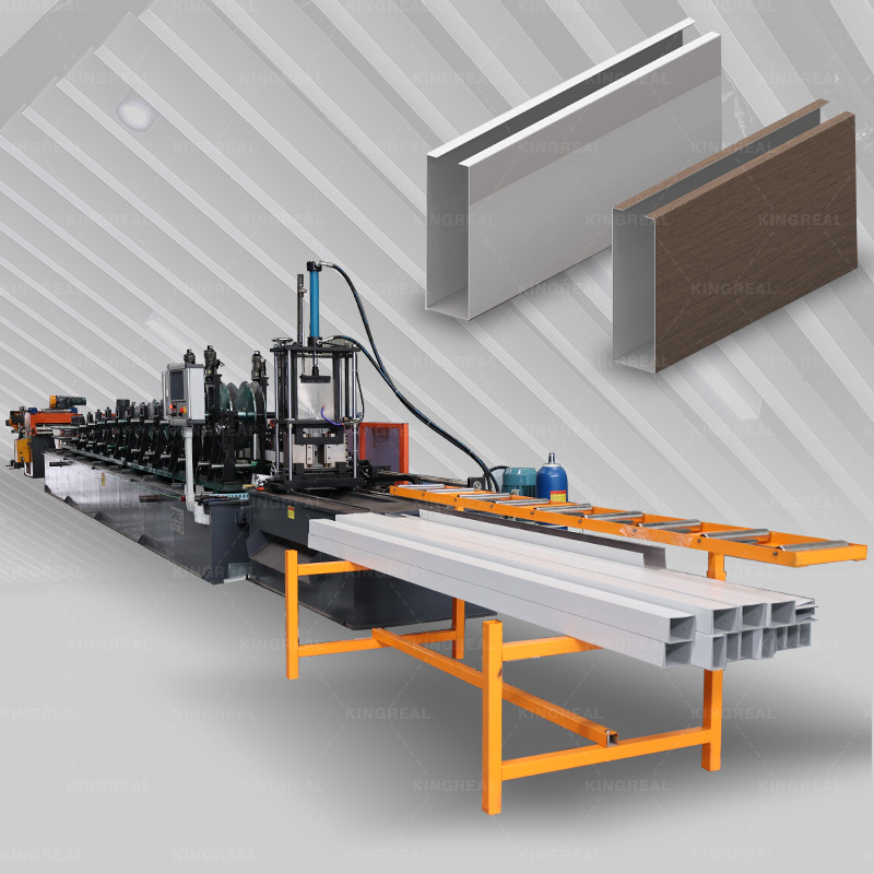 Machine de formage de rouleaux de plafonds à chicanes