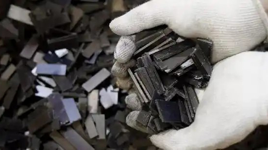 Minimal Curtain Wall