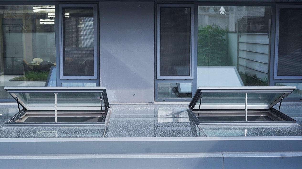 Electric Remote Control Aluminum Windows