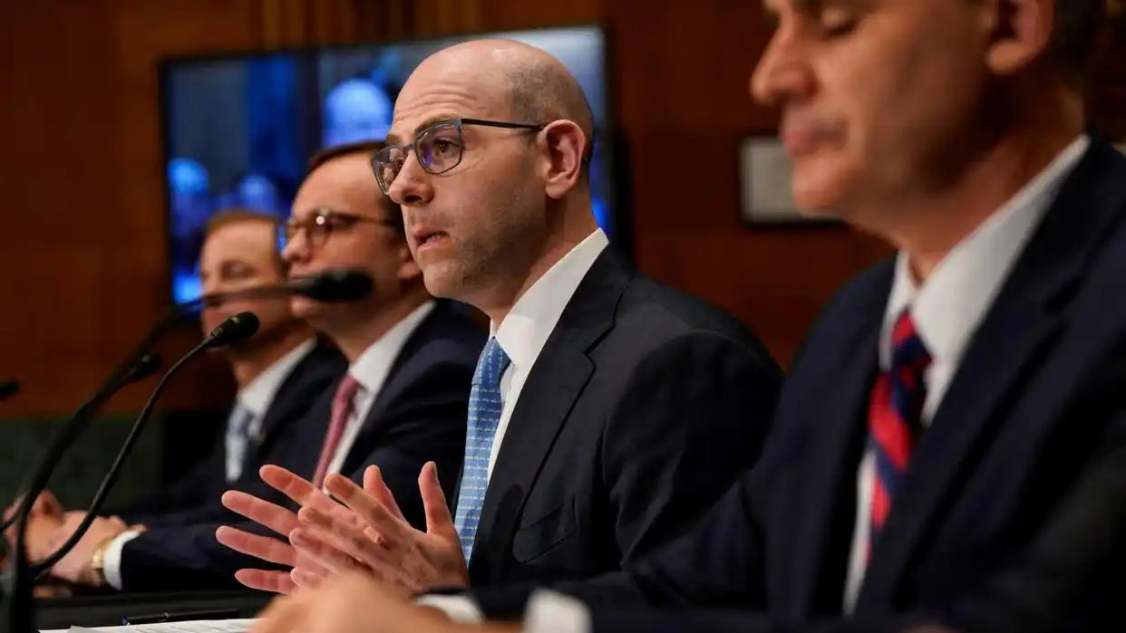 Aluminum Bi-folding Door