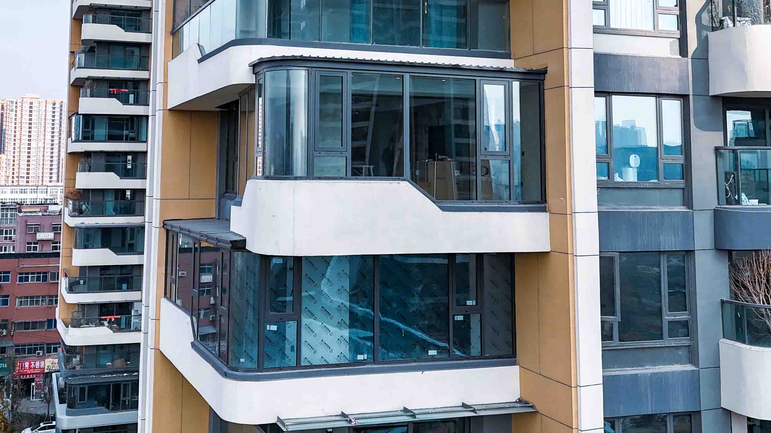 Glass Curtain Wall