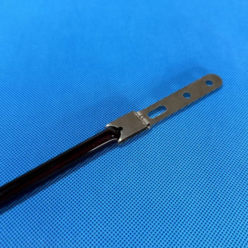 X Base Ceramic Ruby Red Infrared Tungsten Halogen Lamp