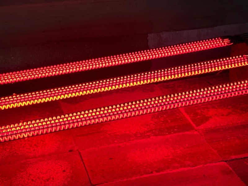 SK-15 Ruby Carbon Fiber Infrared Heating Lamp