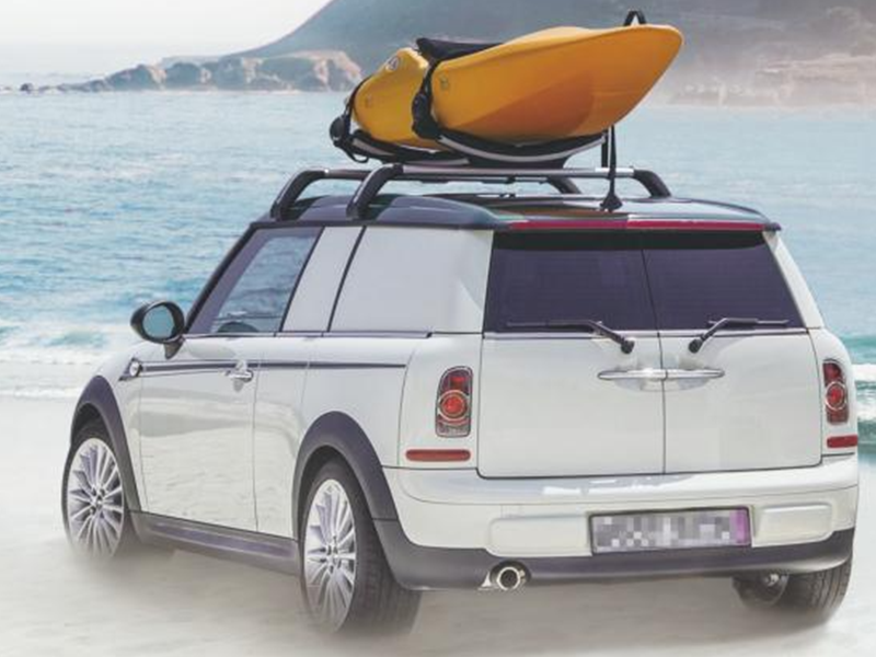 Which is better, the roof trunk or the luggage box?