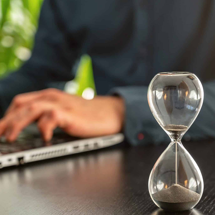 Electronic Shelf Labels (ESLs) in New Retail for Expiry Product Alerts and Promotions