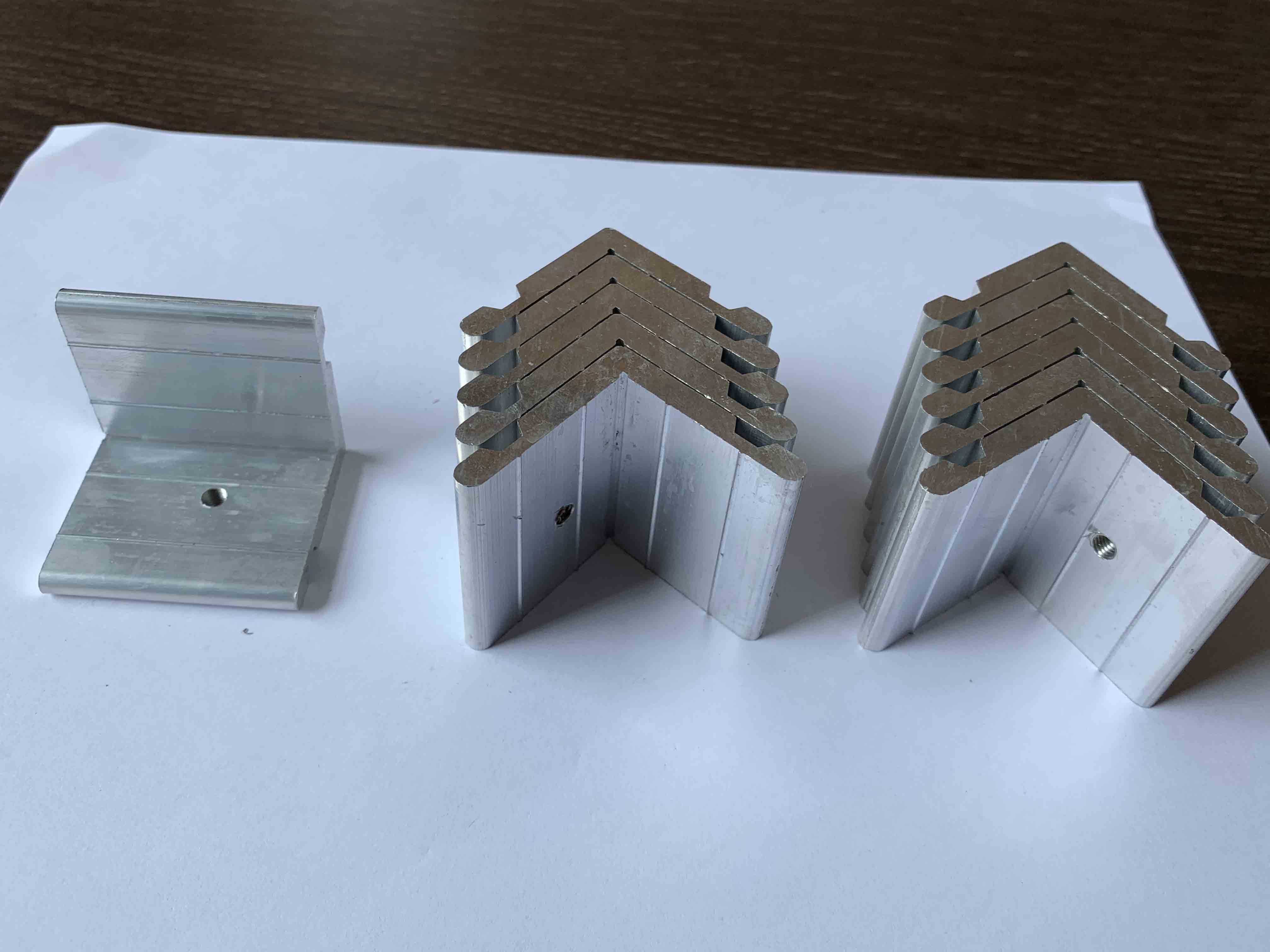 Aluminum Photovoltaic Drilling Tapping And Cutting Machine