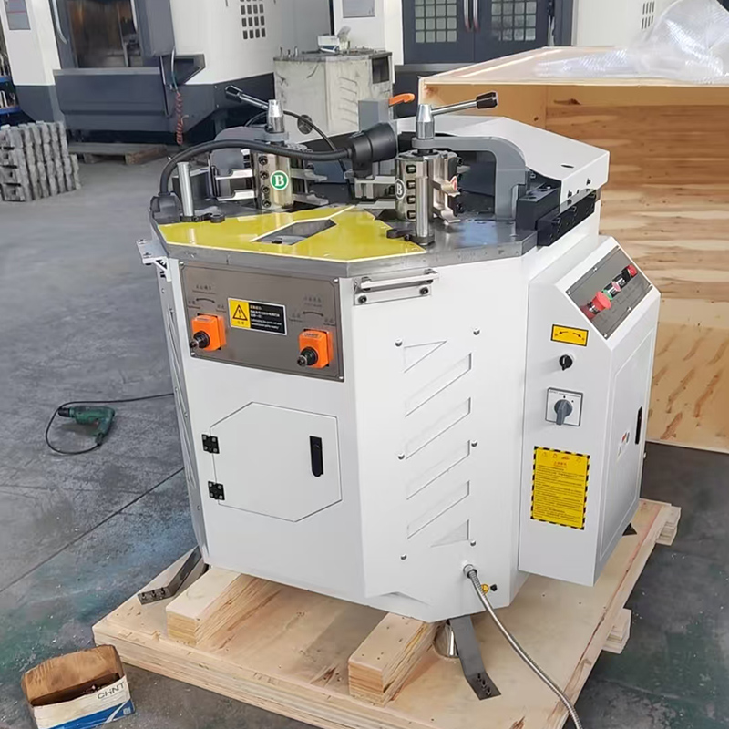Aluminum Profile knife storage type Corner Crimping Machine LZJA3-120AF