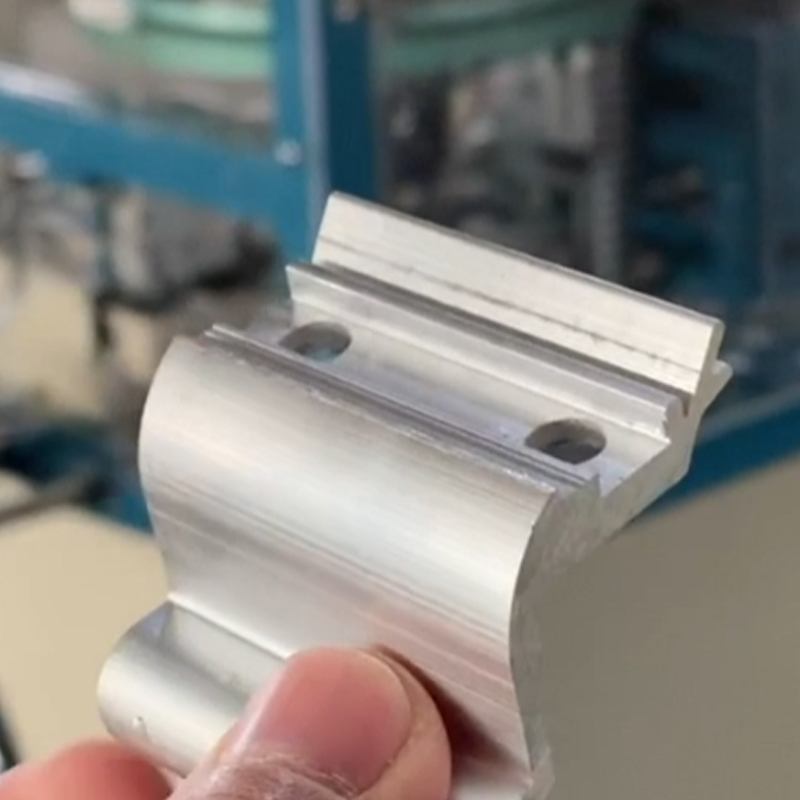 Fully Automatic Two-wing Hinge Machine Fully Automatic Two-wing Hinge Machine