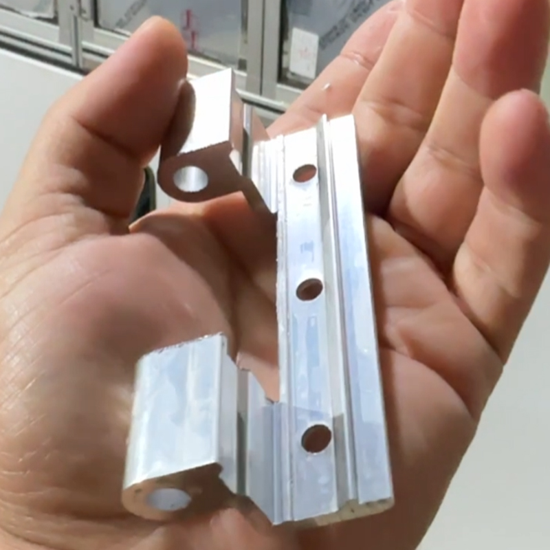 Fully Automatic Two-wing Hinge Machine Fully Automatic Two-wing Hinge Machine