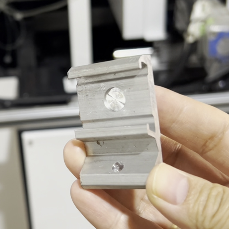 Automatic Aluminum Corner Processing Machine Automatic Aluminum Corner Processing Machine