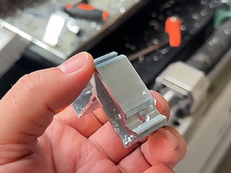 Automatic Corner Brace Cutting Integrated Machine