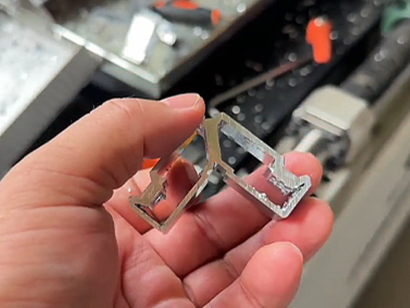 Automatic Corner Brace Drilling and Tapping Machine