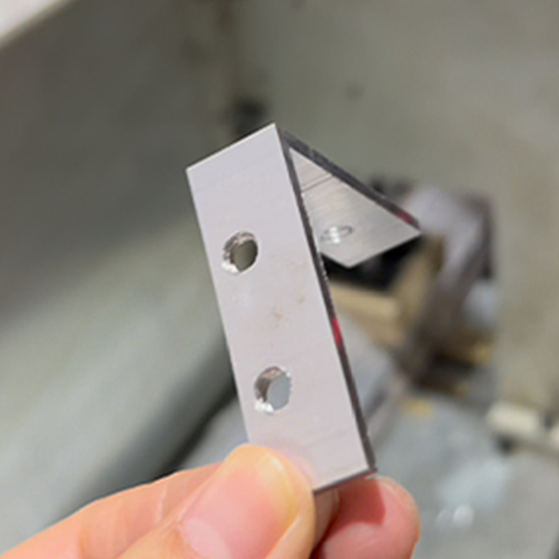 CNC aluminum profile machine