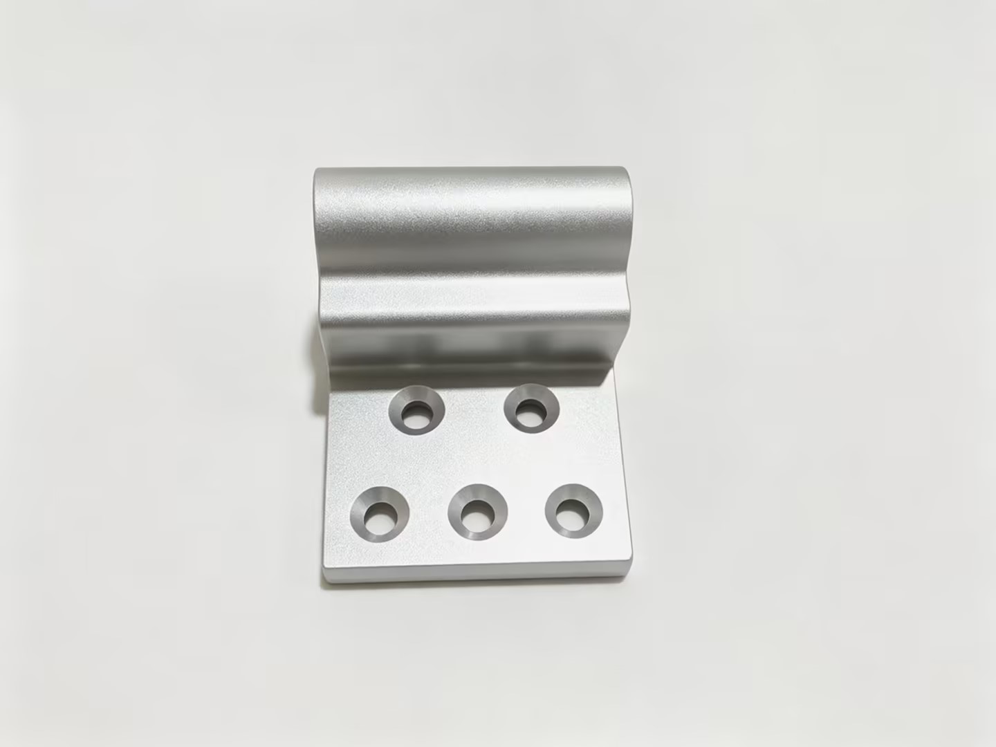 Hinge Automatic Machine：Automatic Punching Hole, Automatic Countersink, Automatic Marking, Automatic Cutting