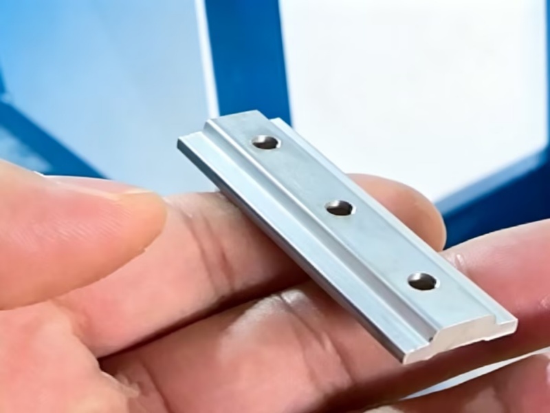 Aluminum Corners Automatic Machine