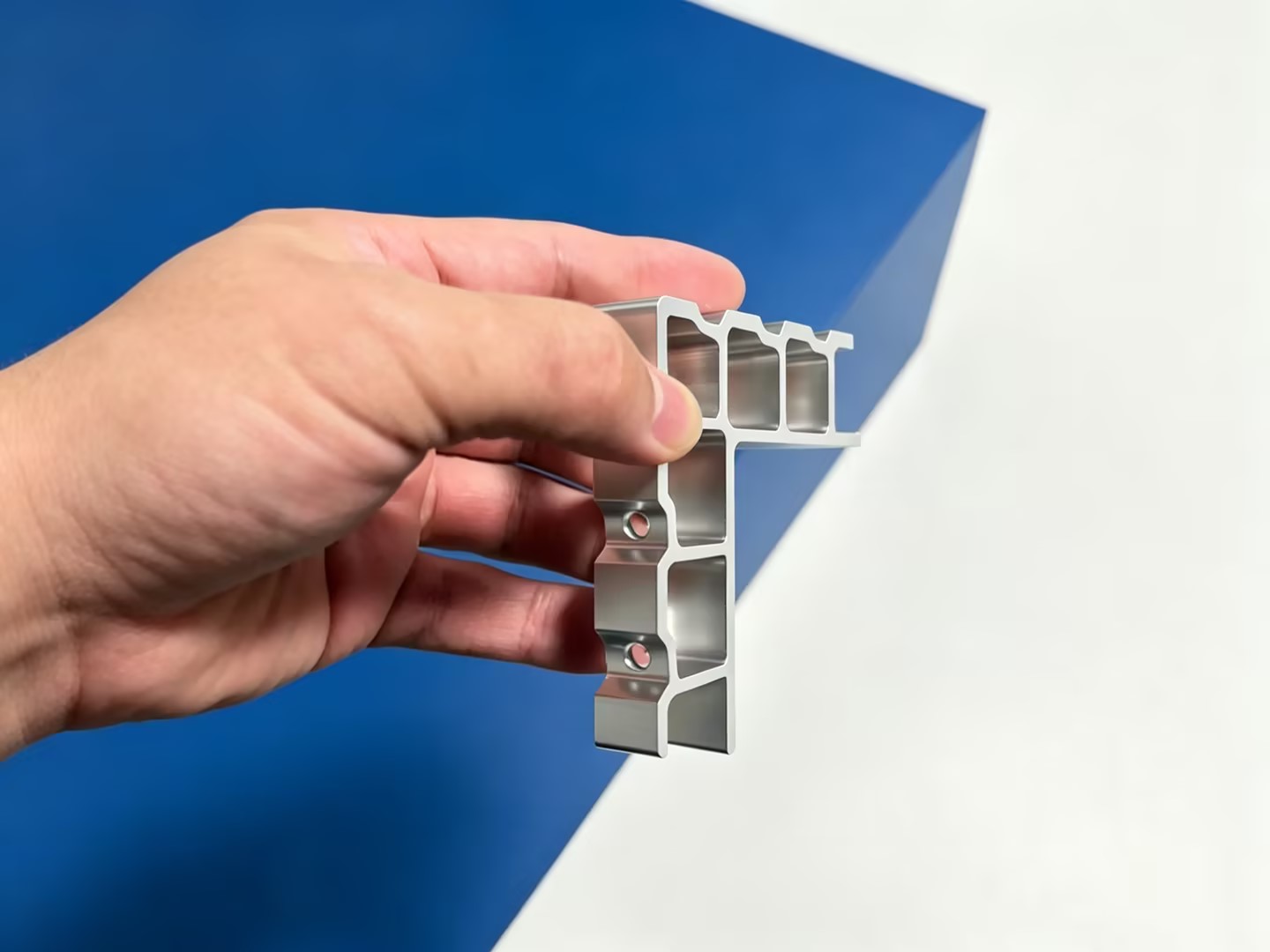 Aluminum Hinges Making Machine