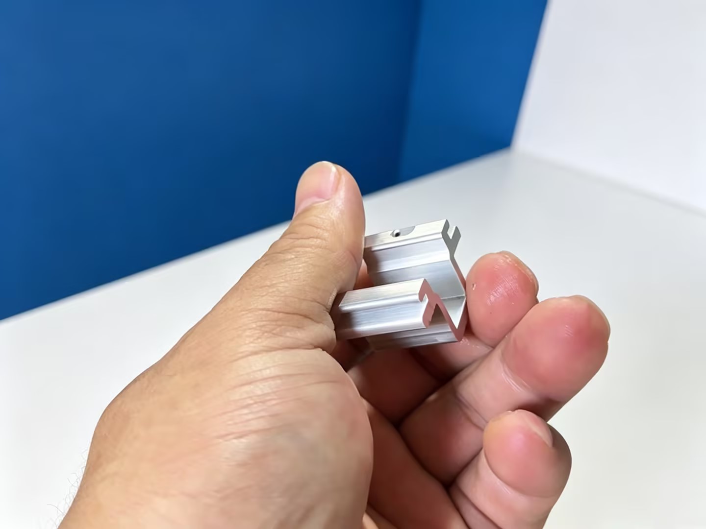 Aluminum Hinges Making Machine