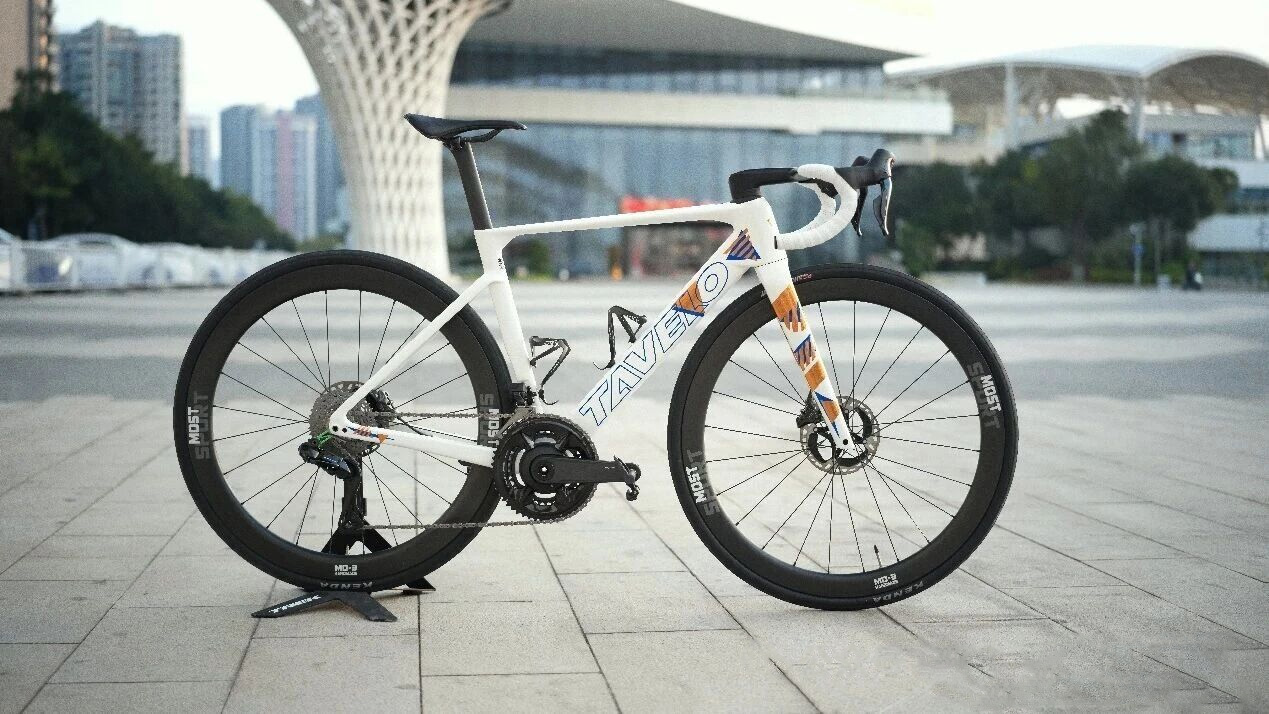 carbon wheels