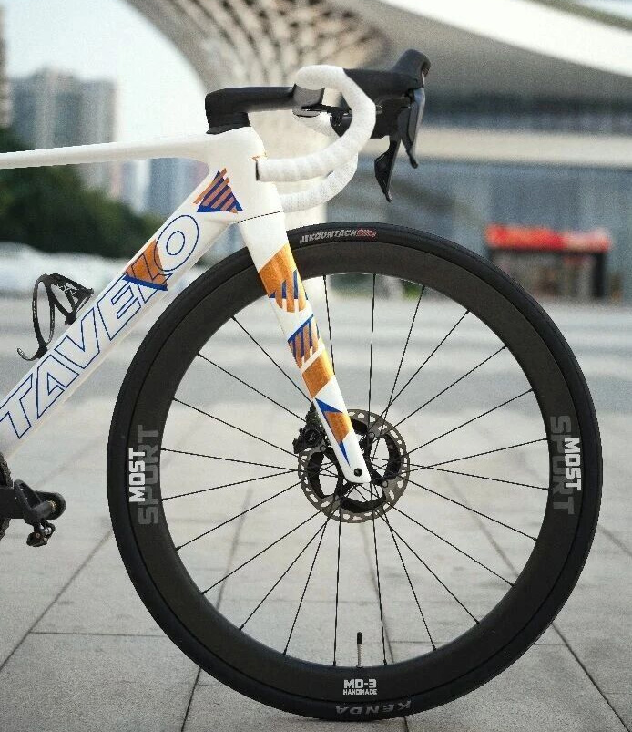carbon wheels