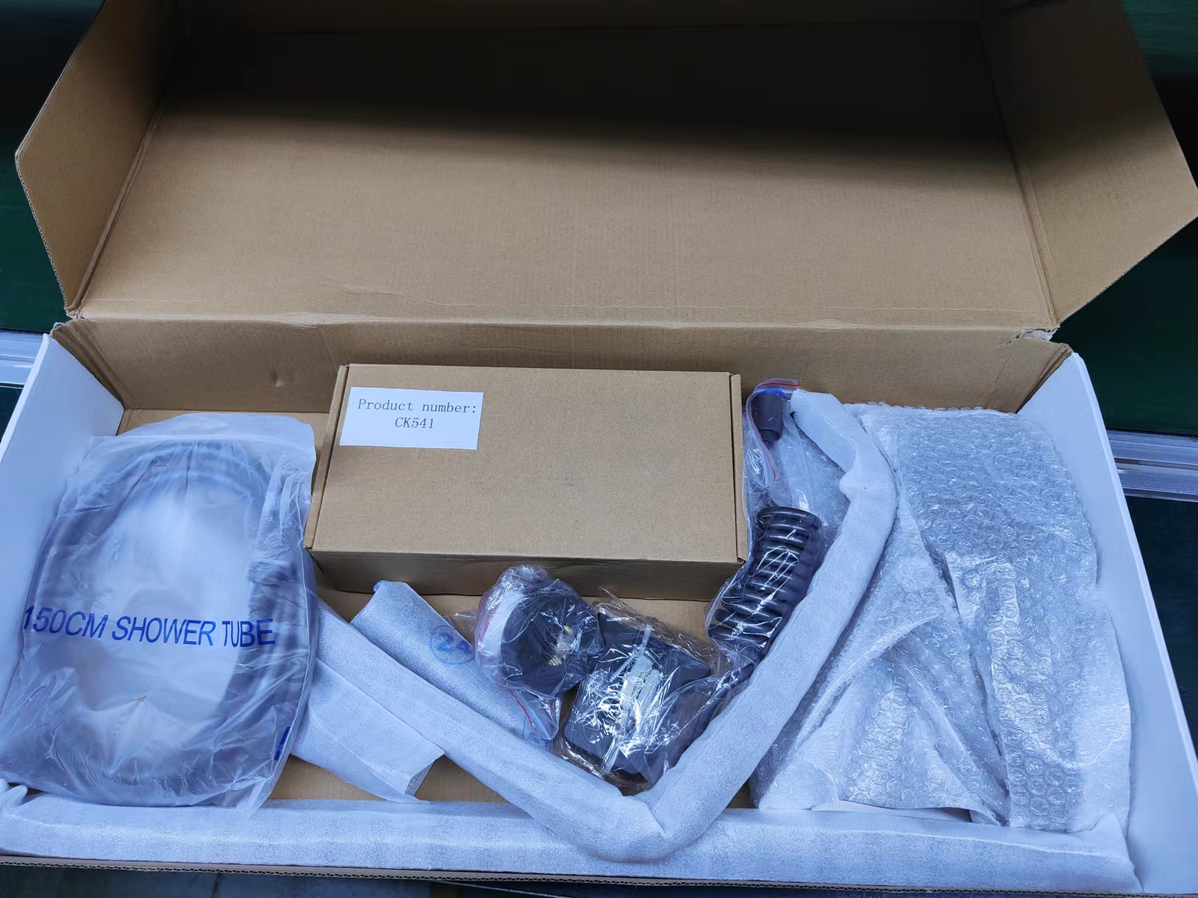 Ghana Shower Head wholesale export case