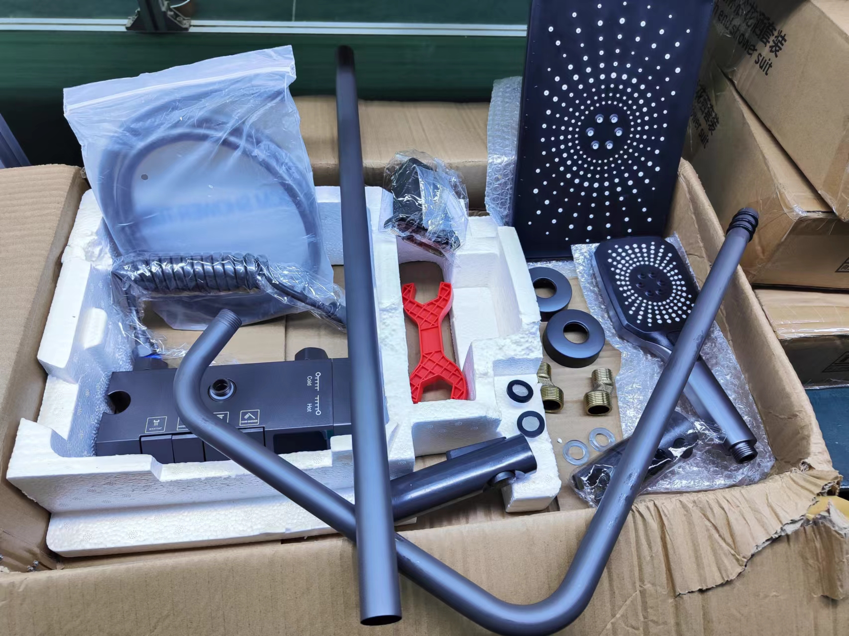 Black Gold Thermostatic shower faucet set